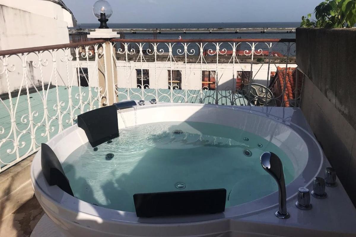 Amazinn Places Rooftop And Jacuzzi V Panama City Eksteriør billede